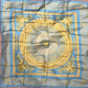 Brand new Versace silk scarf 33.5x33.5”